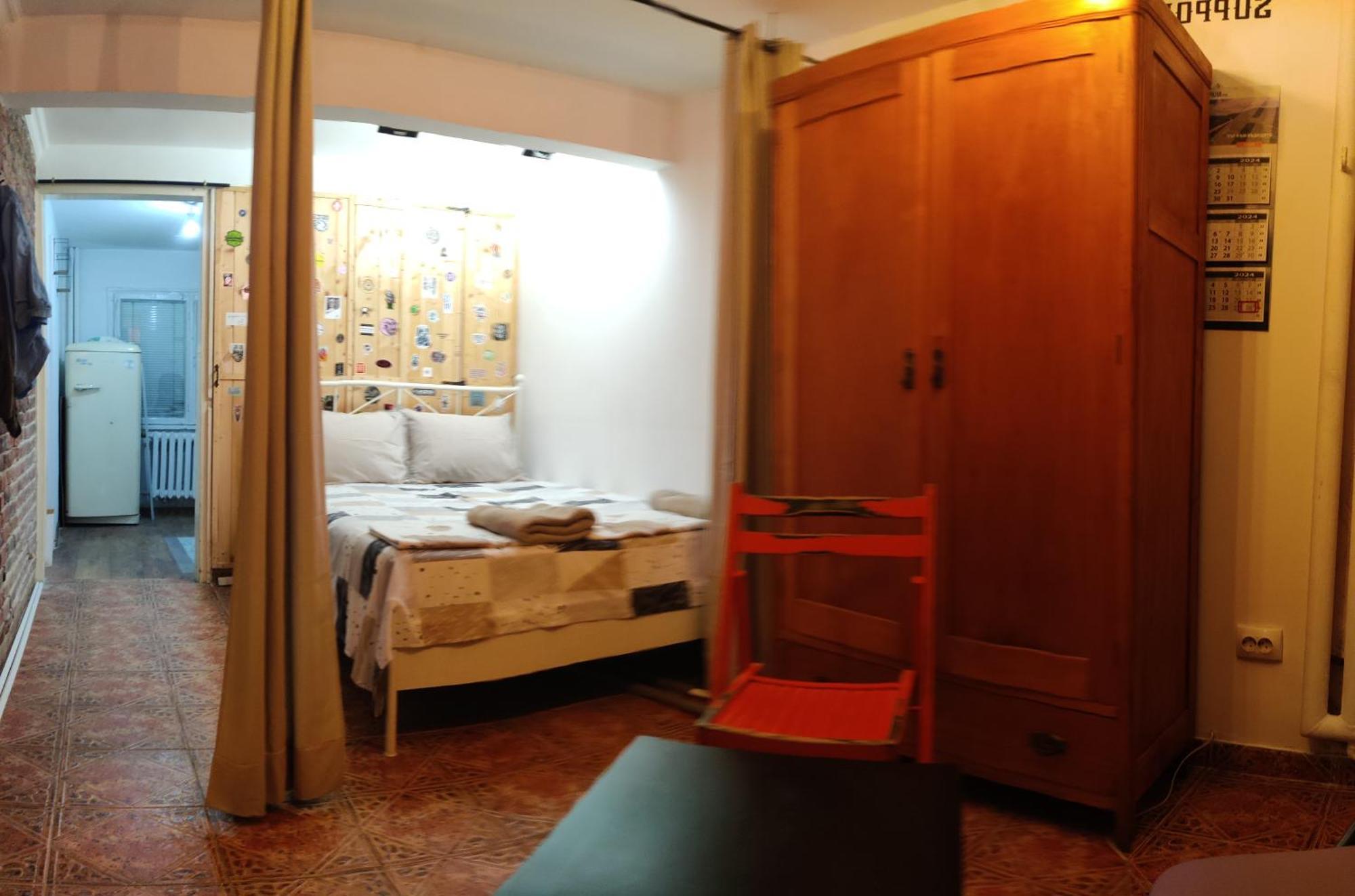 Interhost Guest Rooms And Apartments София Экстерьер фото